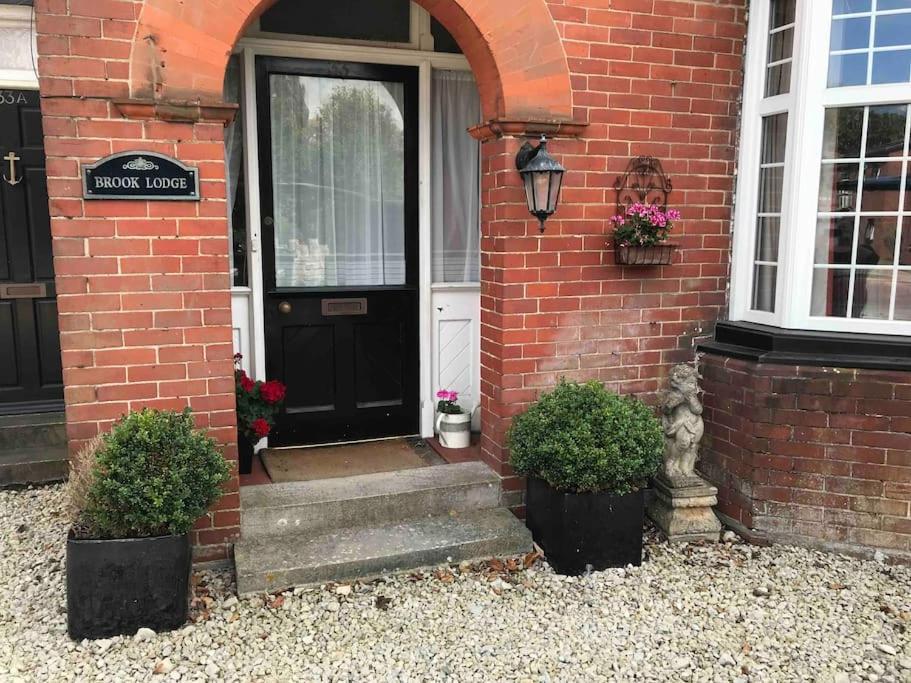 Brook Lodge Garden Flat Swanage Exterior photo